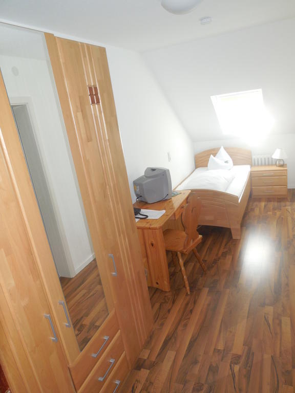 Hotel Garni Am Hechenberg Mainz Szoba fotó